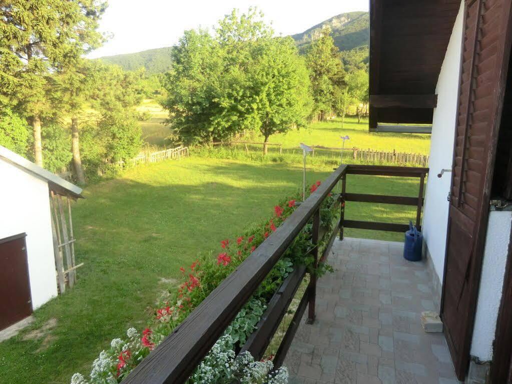 Hotel Pansion Izvor Korenica Exterior foto